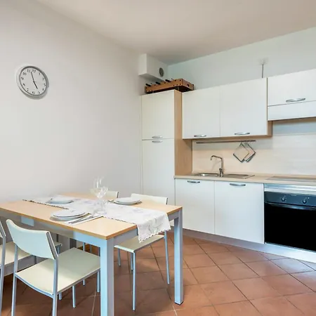 Apartment Blue Padenghe sul Garda
